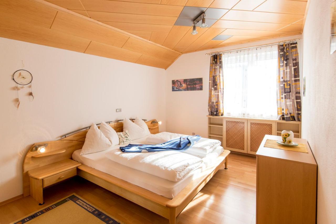 Hotel Gasthof Zur Linde Mariahof Extérieur photo